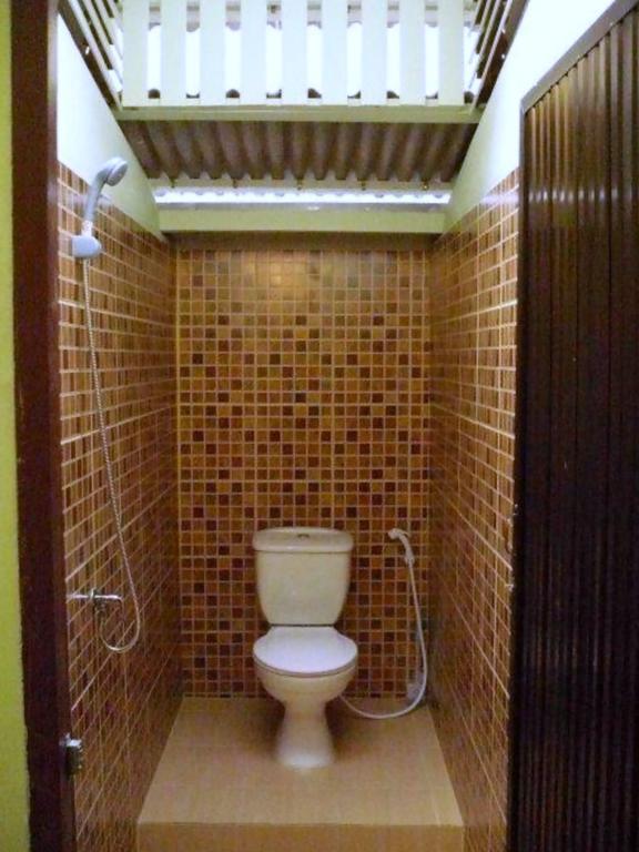 Win Backpacker Hostel Phuket Room photo